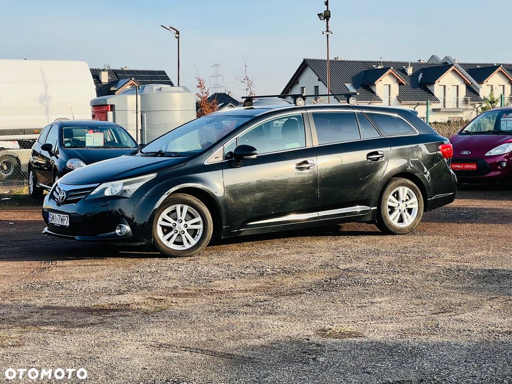 Toyota Avensis 2.0 D-4D Life - 3