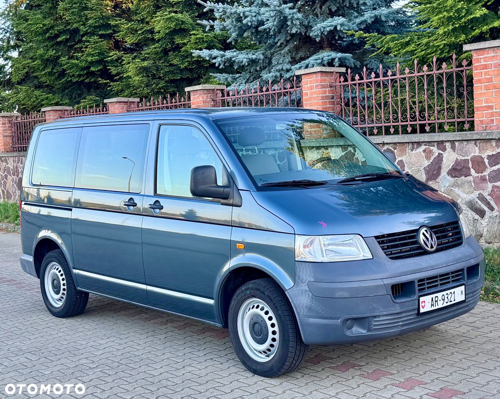 Volkswagen Multivan - 7