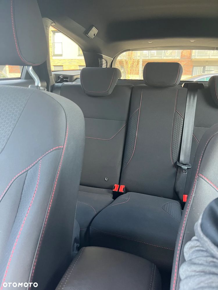 Ford Focus 1.5 EcoBoost ST-Line - 16