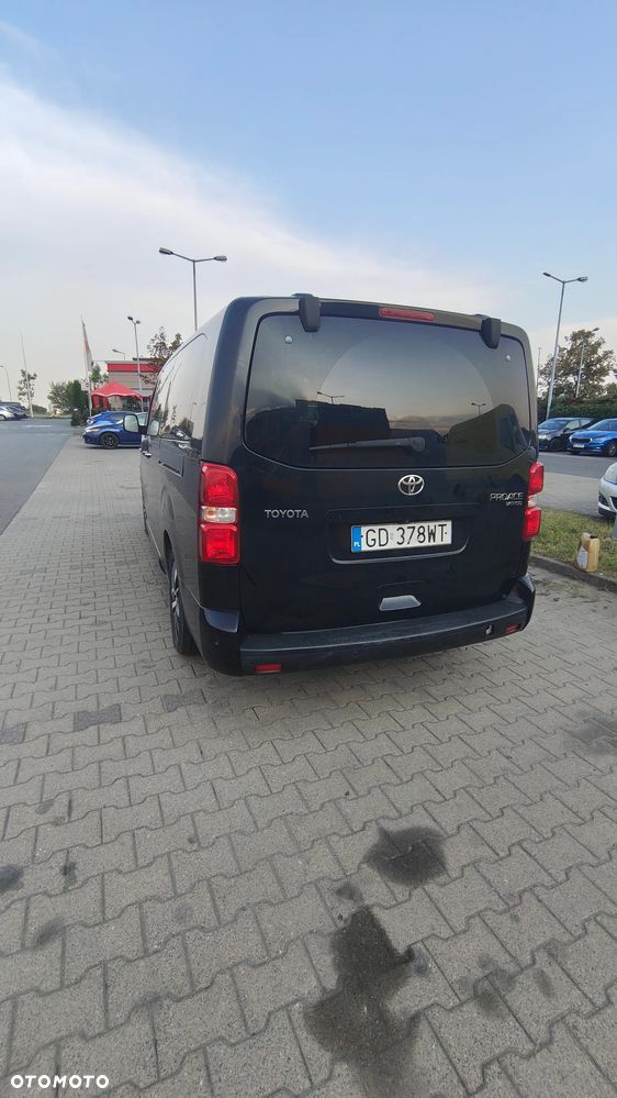 Toyota ProAce Kombi D-4D Long 2,8t - 5