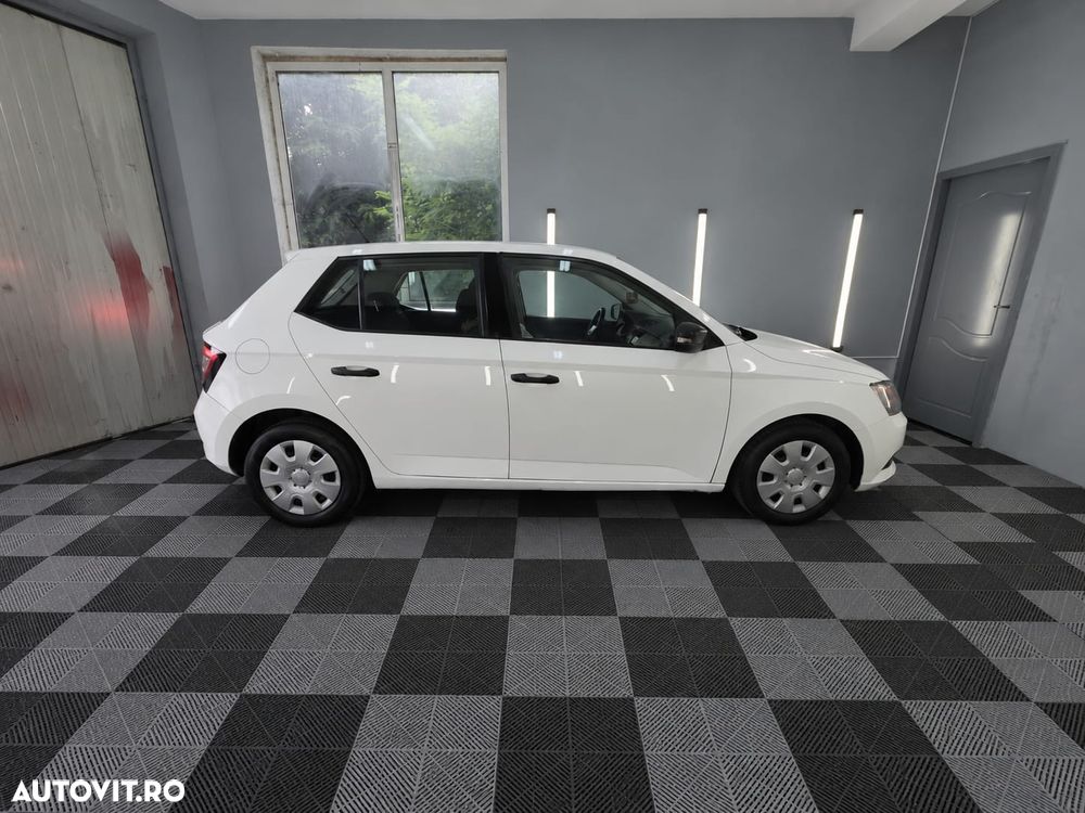 Skoda Fabia 1.0 MPI Avantaj - 8