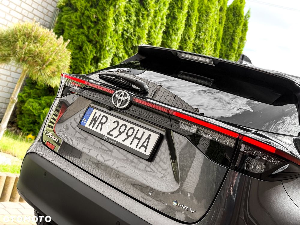 Toyota Yaris Cross Hybrid 1.5 Executive - 8