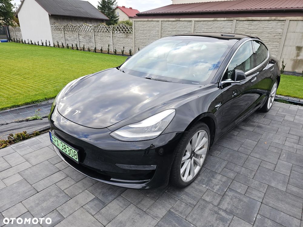 Tesla Model 3 Allradantrieb Dual Motor - 1