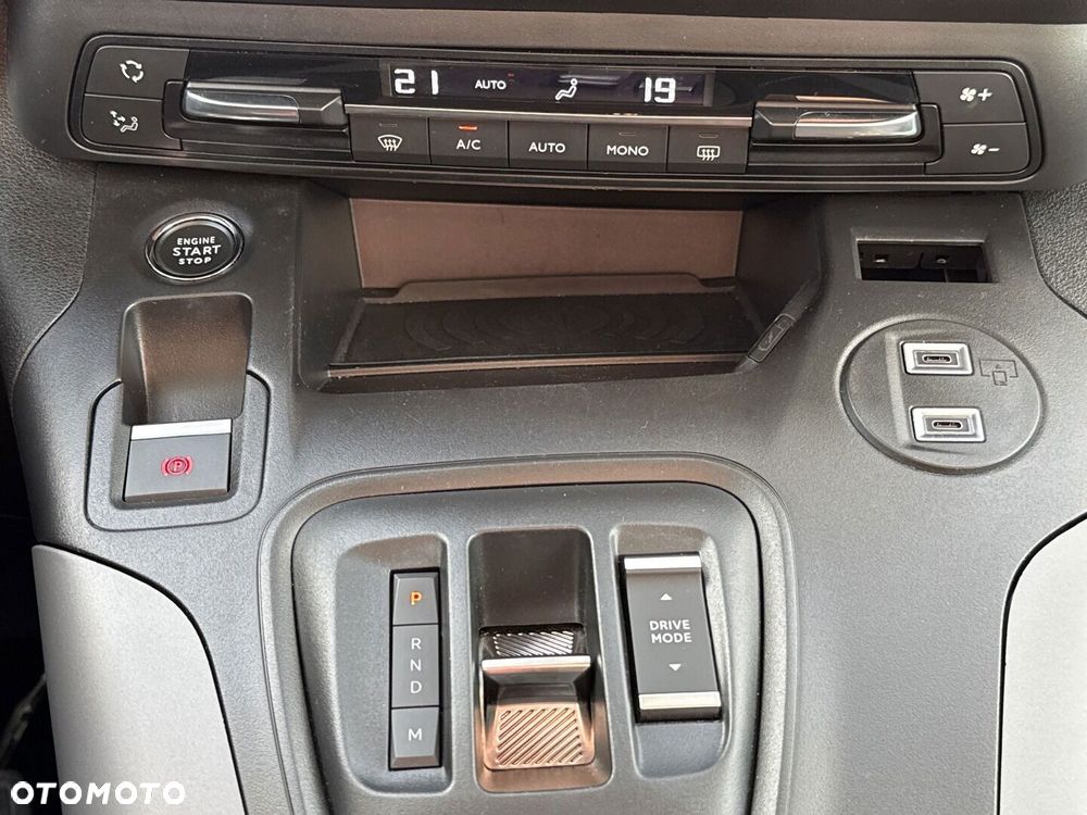 Toyota Proace City Verso Long 1.5 D-4D VIP - 16