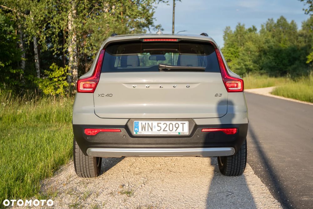 Volvo XC 40 B3 Essential - 7