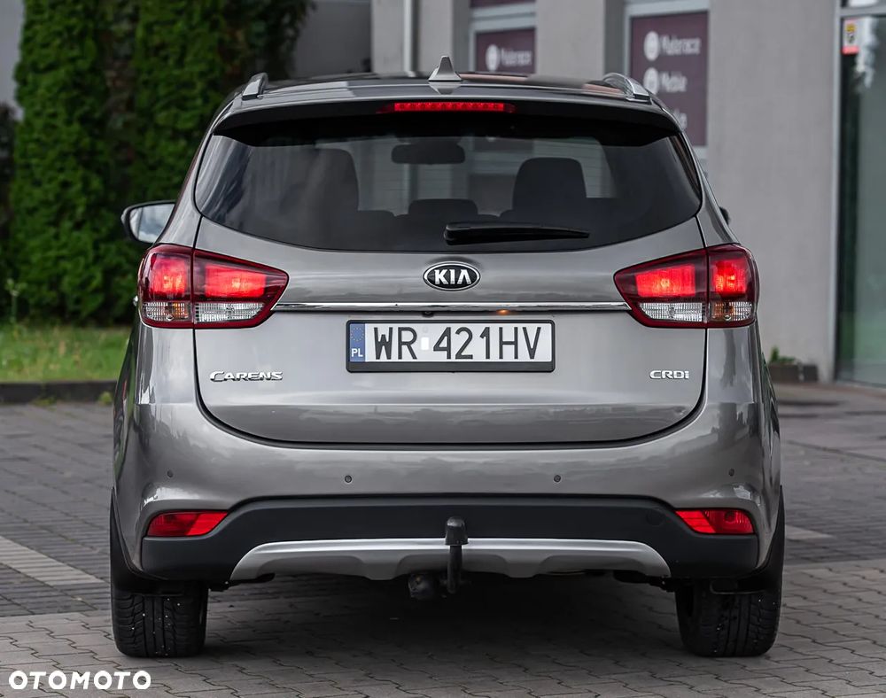 Kia Carens 1.7 CRDi L 7os - 14