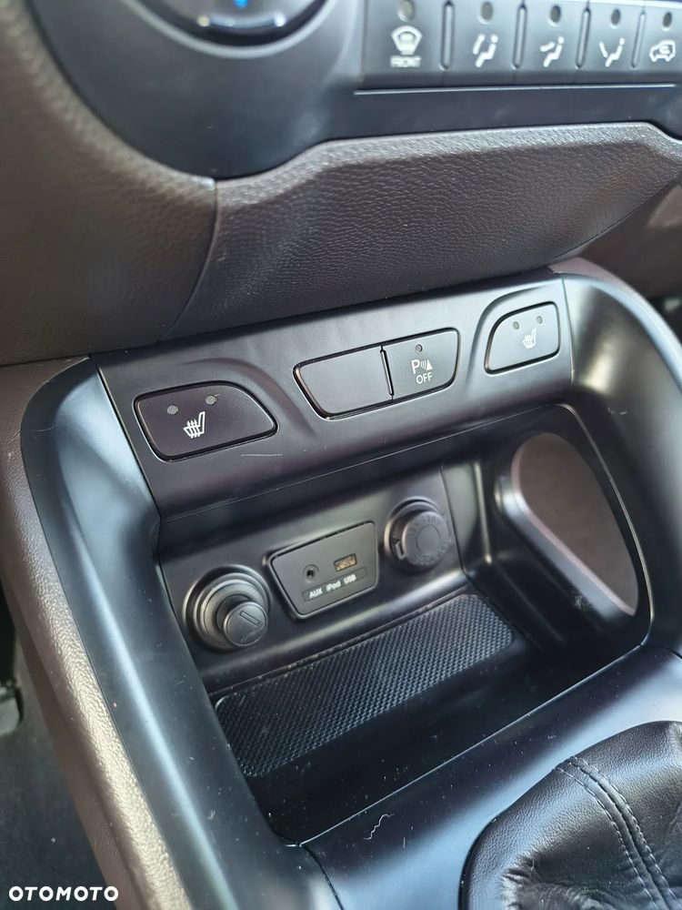 Hyundai ix35 2.0 CRDi 4WD Finale Gold - 21