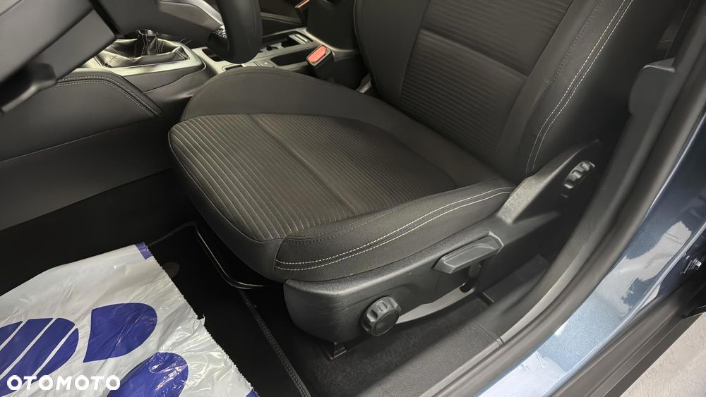Ford Focus 1.0 EcoBoost mHEV Titanium X - 13