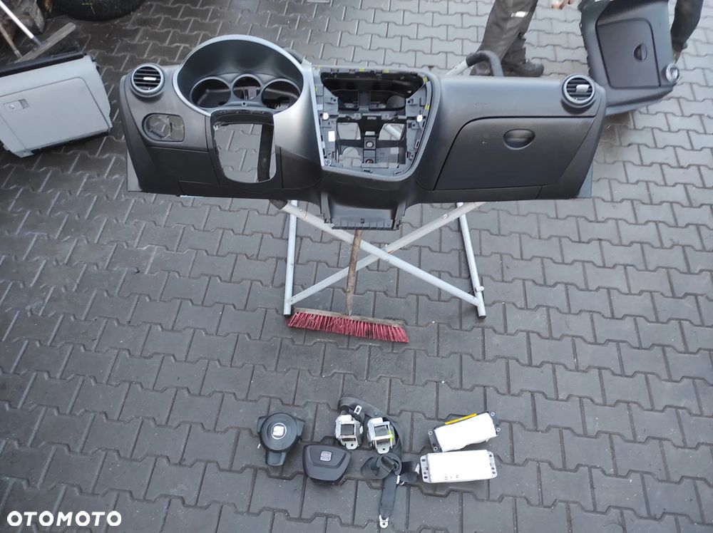 DESKA ROZDZIELCZA KOKPIT AIRBAG CZARNA  KONSOLA SEAT LEON 2 LIFT FR CUPRA MS DESIGN 1P0 ORYGINALNA KOMPLET WYSYŁKA !!!!