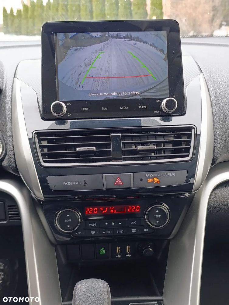 Mitsubishi Eclipse Cross - 13