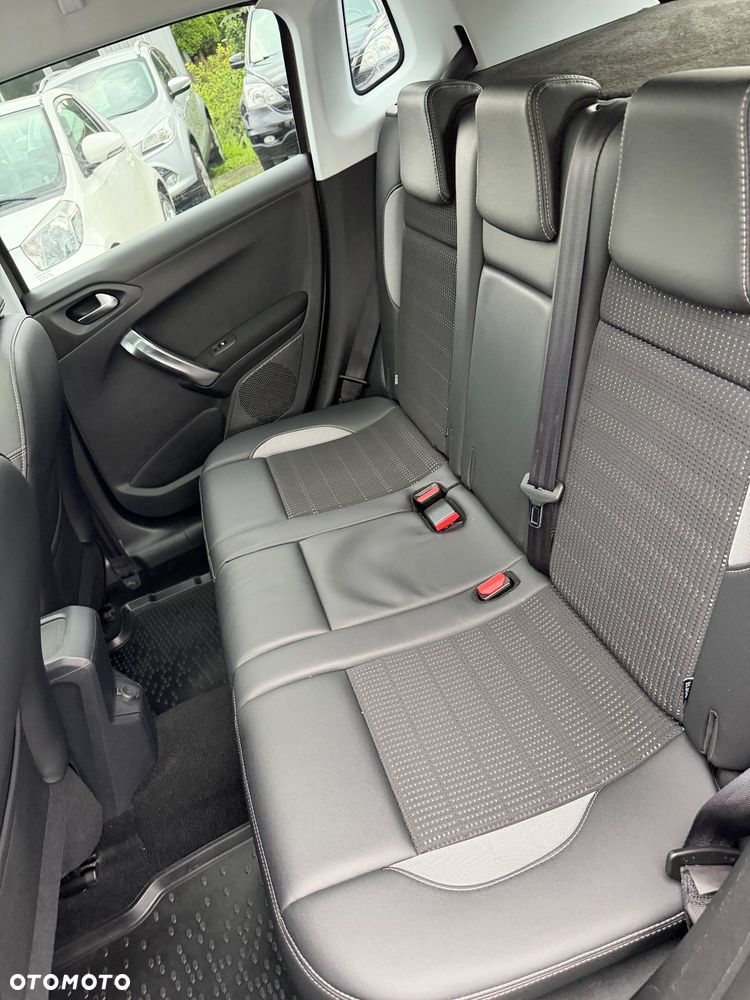 Peugeot 2008 1.6 VTi Allure - 18