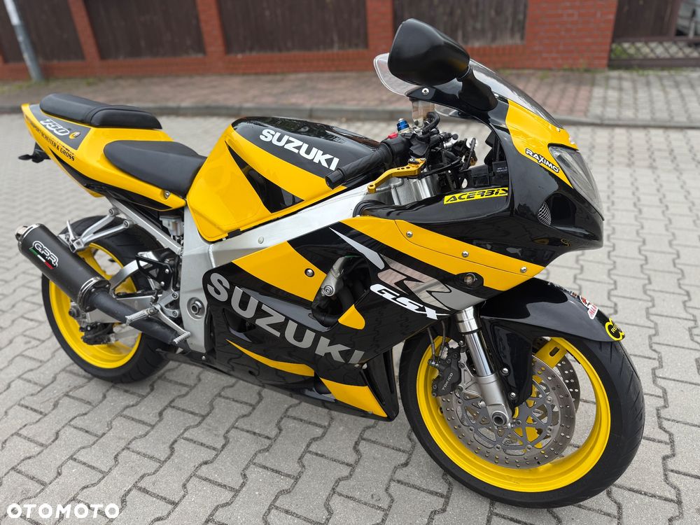 Suzuki GSX-R - 1