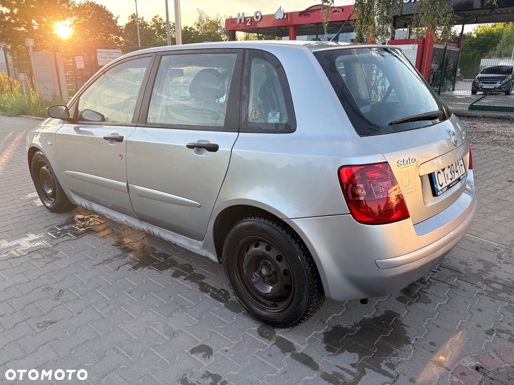 Fiat Stilo 1.4 16V Actual - 4