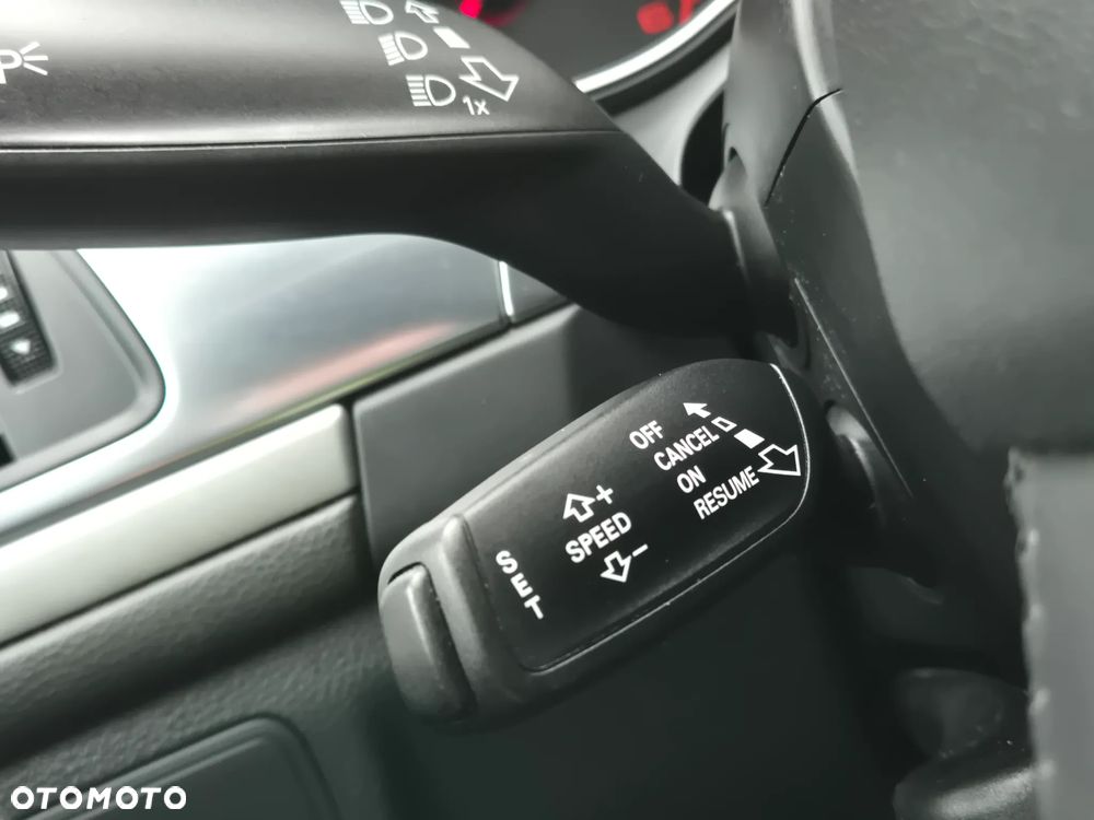 Audi A6 Avant 2.0 TDI DPF sport selection - 15