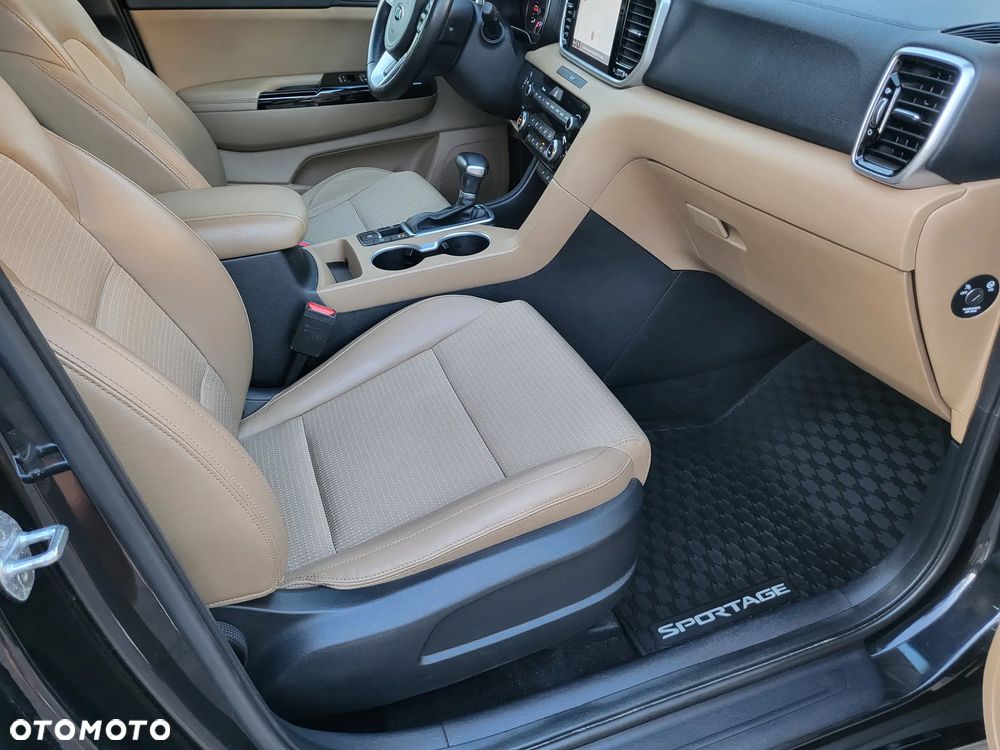 Kia Sportage 1.6 CRDI MHEV Black Edition 2WD DCT - 9