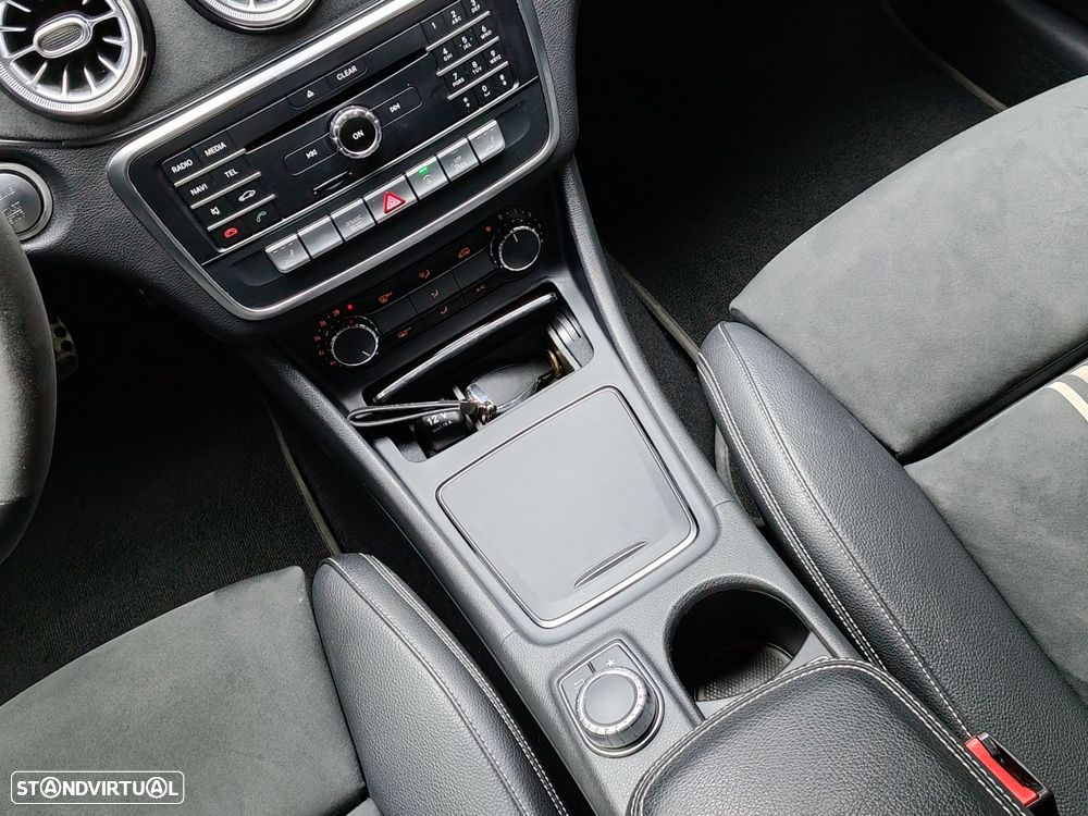 Mercedes-Benz A 200 (BlueEFFICIENCY) 7G-DCT - 17