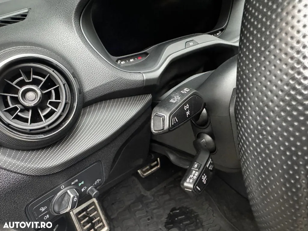 Audi SQ2 TFSI quattro S tronic - 13