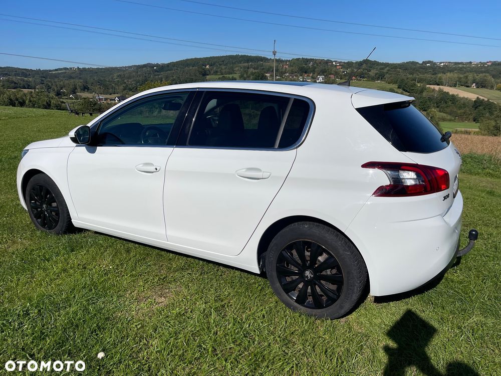 Peugeot 308 1.5 BlueHDi Allure S&S - 10