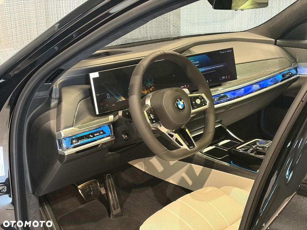 BMW Seria 7 740d xDrive mHEV M Sport sport - 17