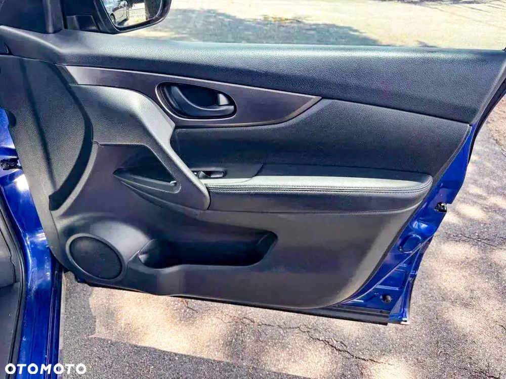 Nissan Qashqai - 23