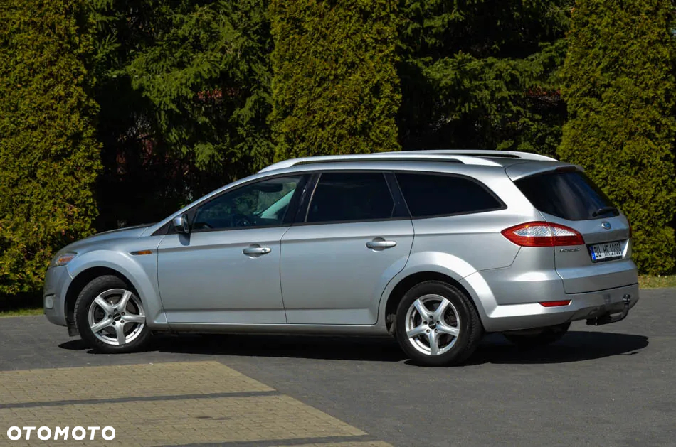 Ford Mondeo 2.0 Ambiente - 18