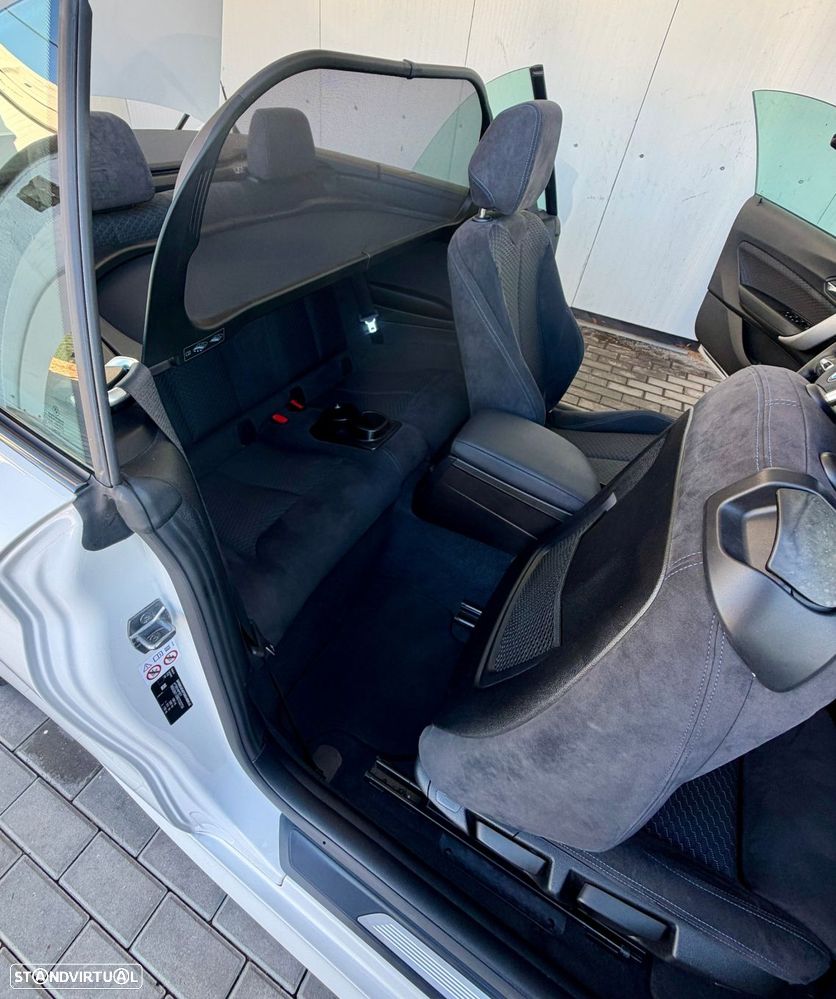 BMW 218 i Cabrio Pack M Auto - 29