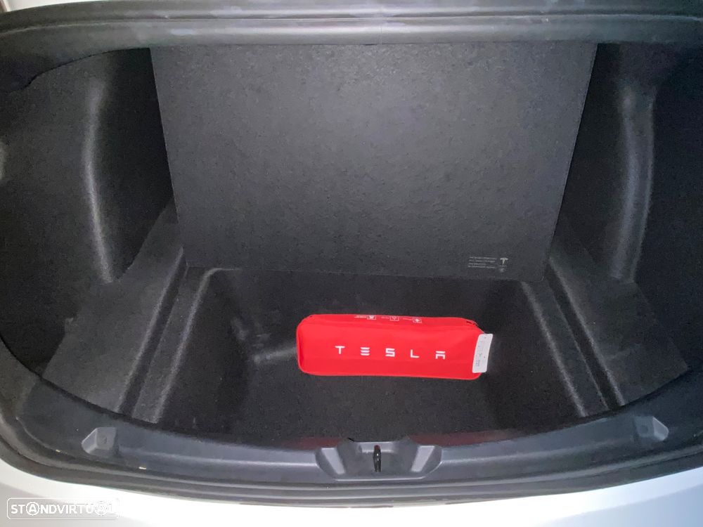 Tesla Model 3 Tração Traseira - 3