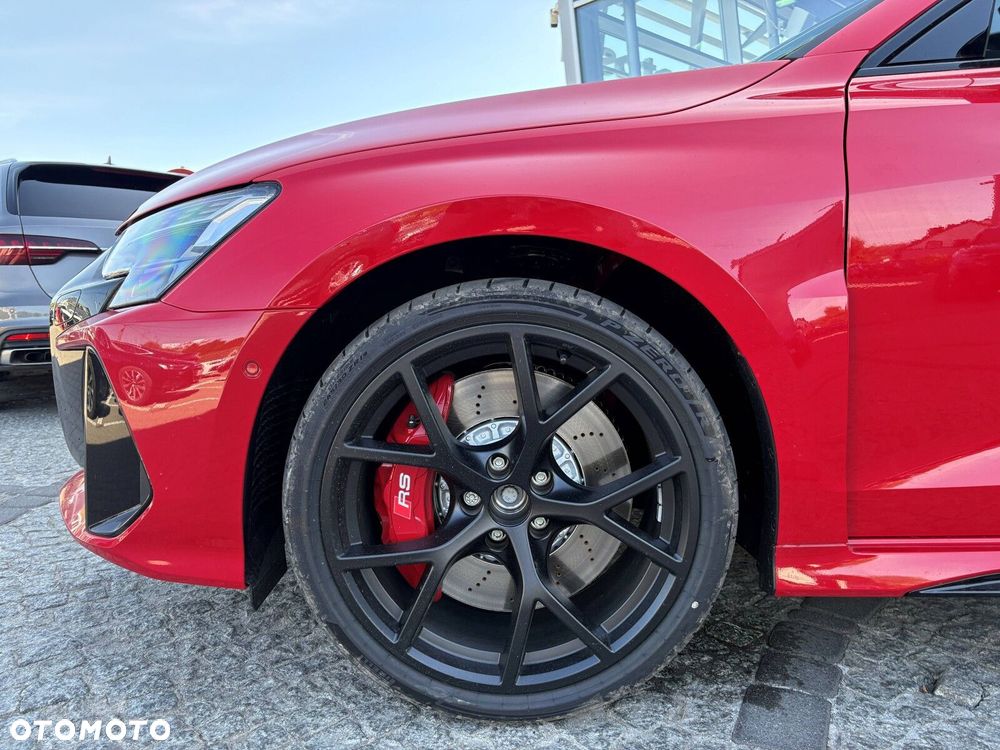 Audi RS3 Limousine - 2