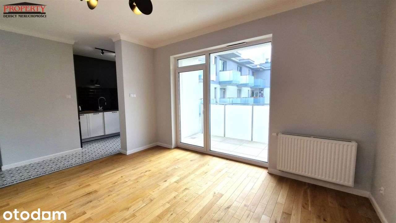 Elegancki Apartament 2 Pokoje, Balkon, Komórka
