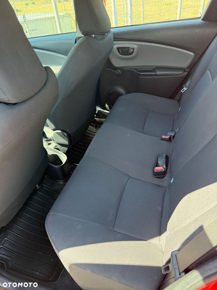Toyota Yaris 1.5 Active - 9