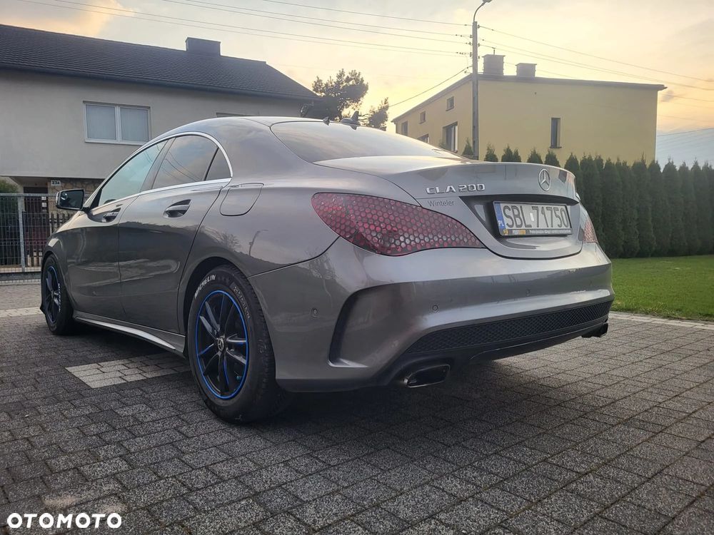 Mercedes-Benz CLA - 10