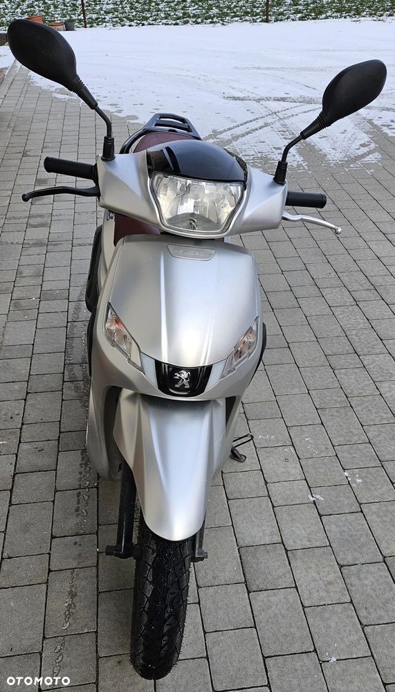 Peugeot Tweet - 3