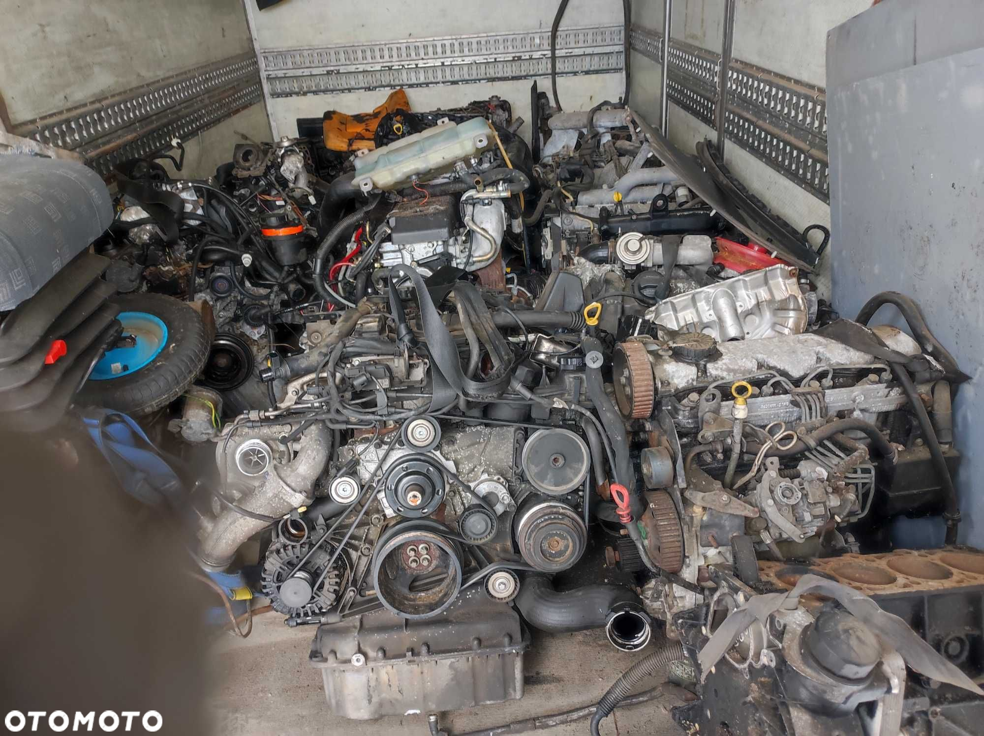 mercedes sprinter silnik 646 603  rozrusznik alternator - 4