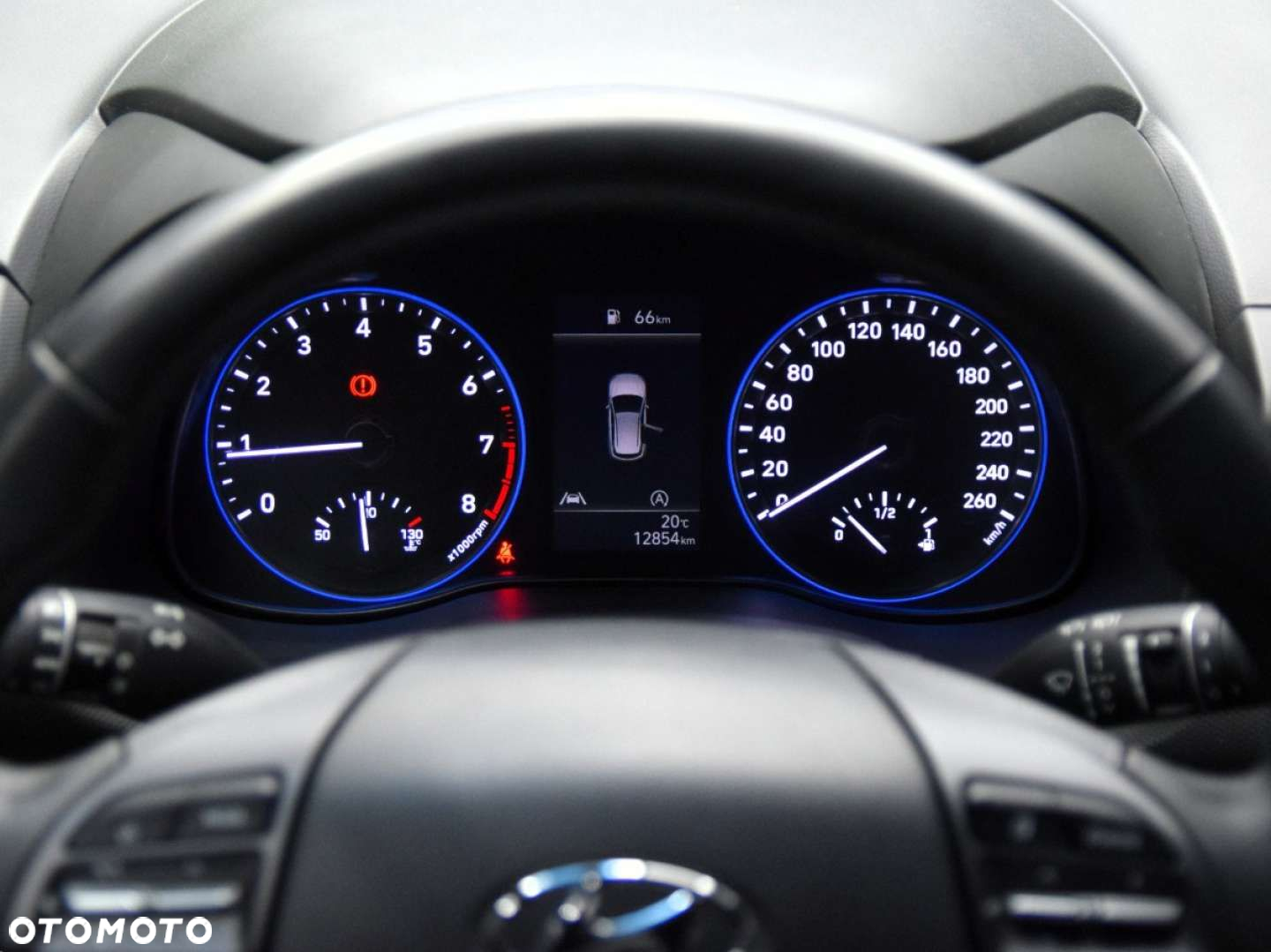 Hyundai Kona - 16