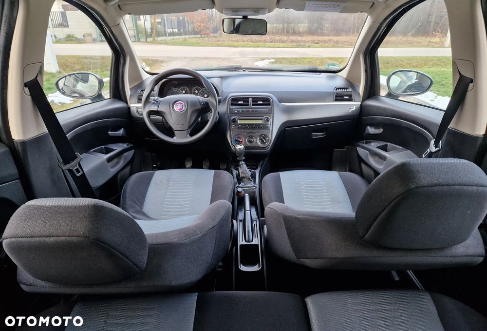 Fiat Punto 1.2 16V Active - 14