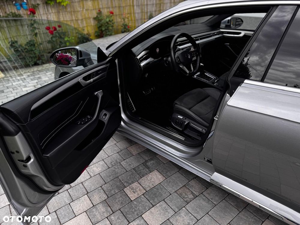 Volkswagen Arteon 2.0 TSI R-Line DSG - 24
