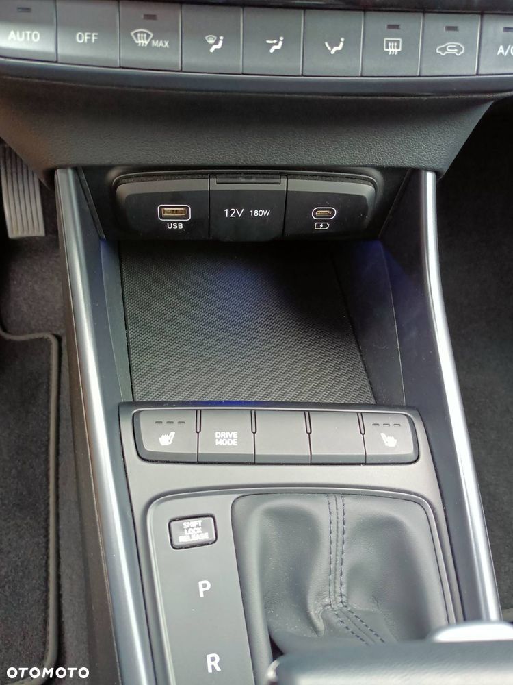 Hyundai i20 1.0 T-GDi Smart DCT - 20