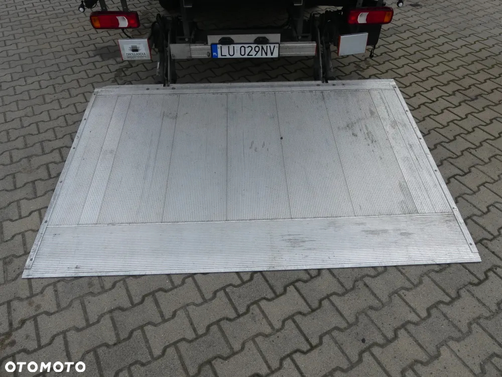 Iveco KAMIL NADWOZIA DAILY 35S18 - 5