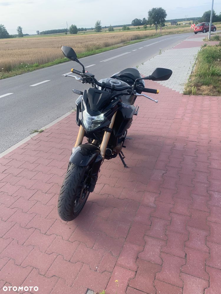 Honda CB - 3