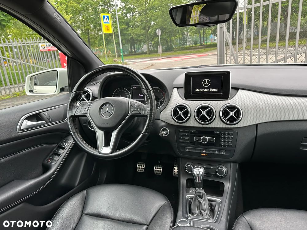 Mercedes-Benz Klasa B 200 (BlueEFFICIENCY) - 17