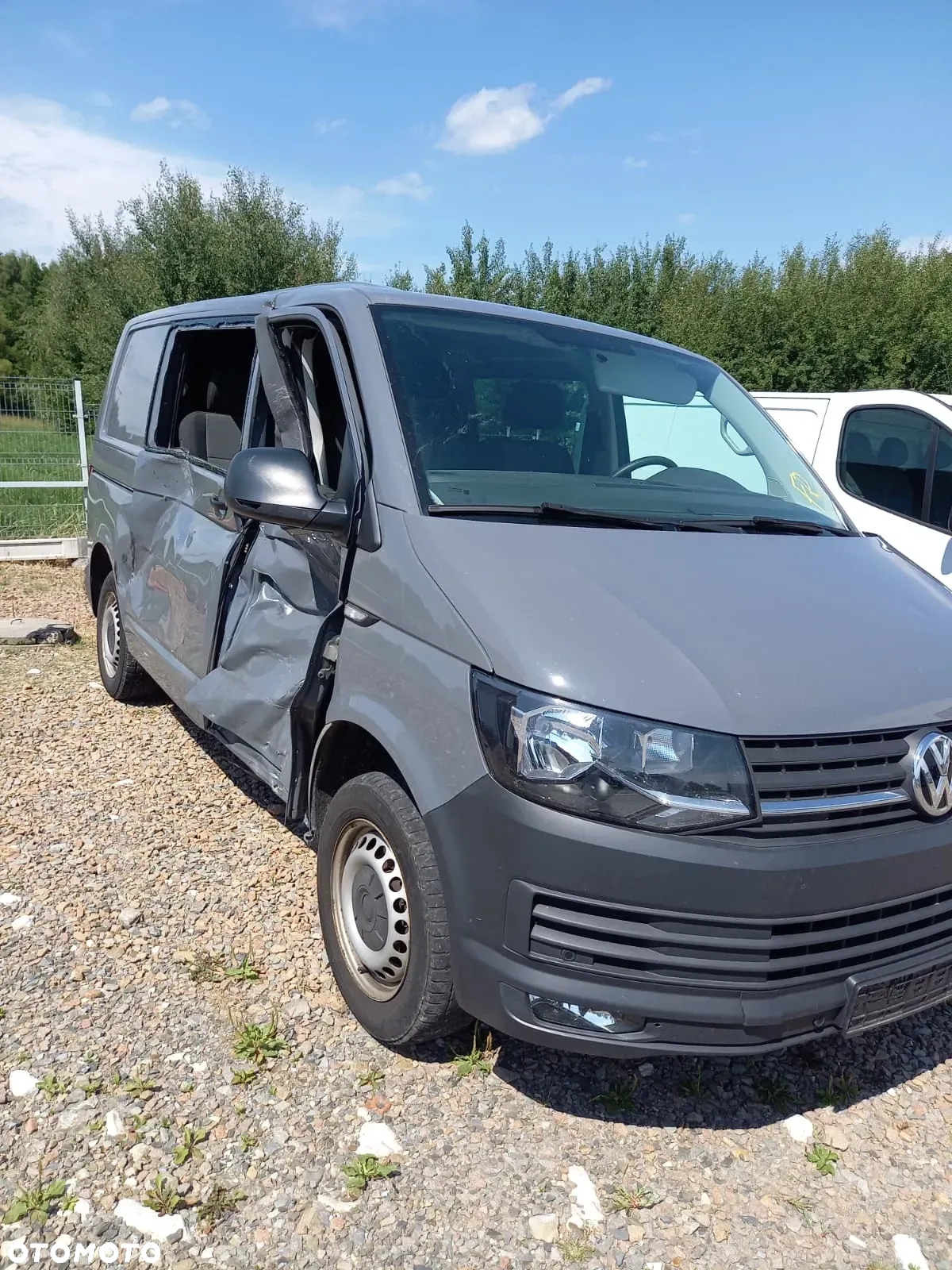 Volkswagen Transporter T6 TDI L1H1 Mixt - 19