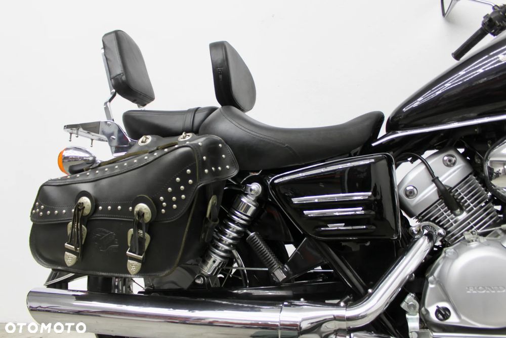 Honda Shadow - 27