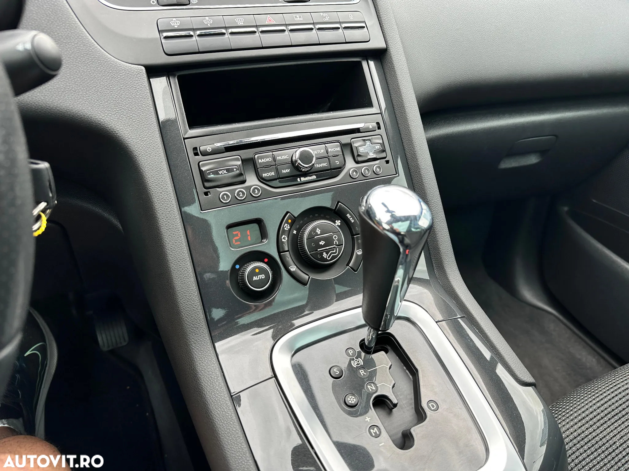 Peugeot 5008 BlueHDI 120 EAT6 Allure - 7