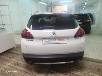 Peugeot 2008 1.2 PureTech Allure - 10