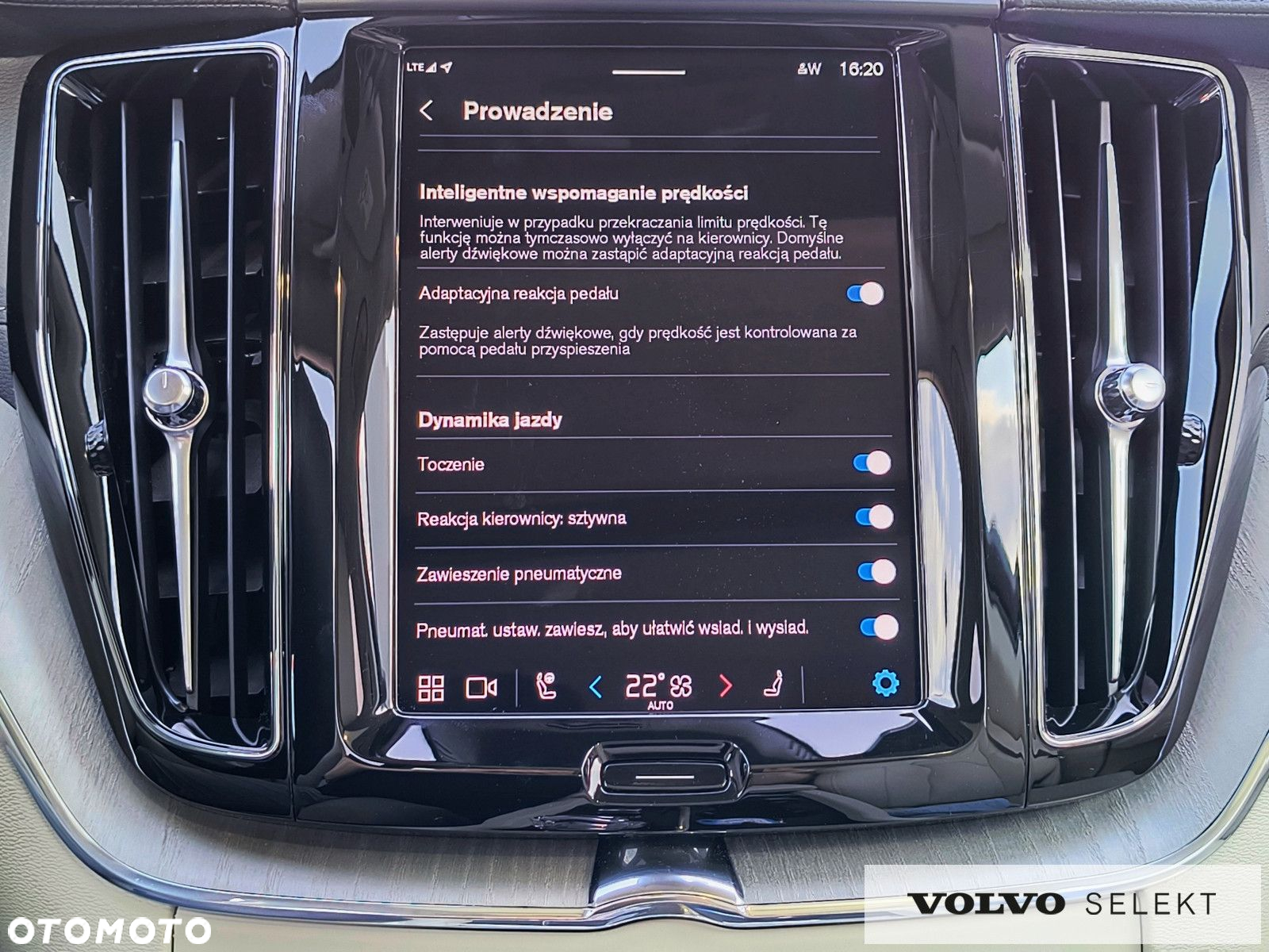 Volvo XC 60 - 26