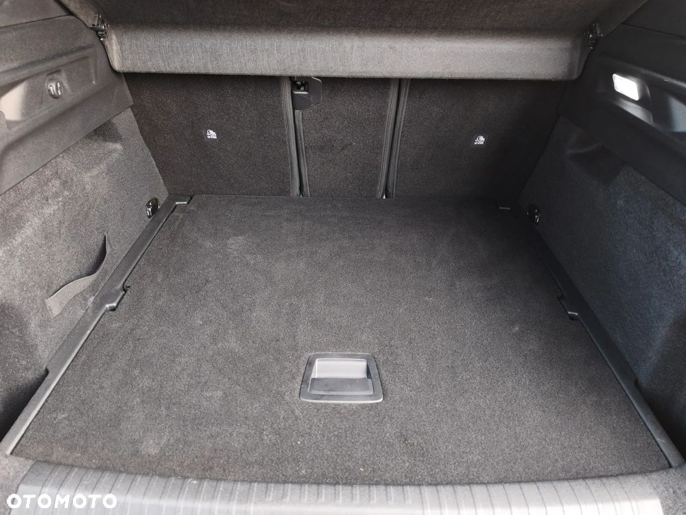 Peugeot 3008 1.2 PureTech mHEV GT S&S e-DCS6 - 14