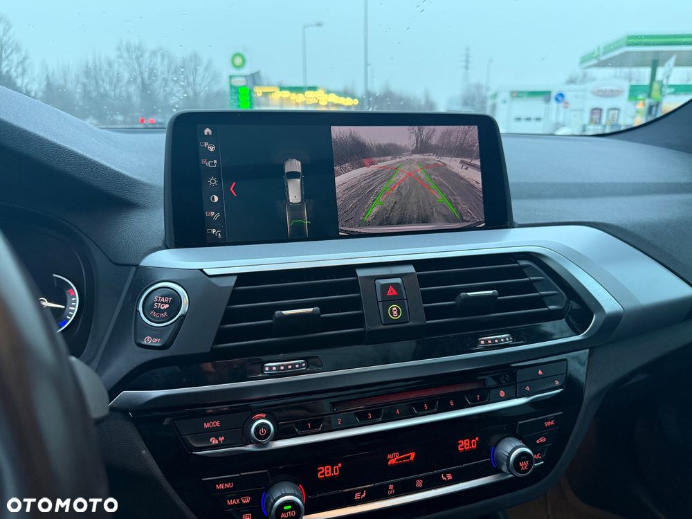 BMW X3 xDrive20i sport - 19