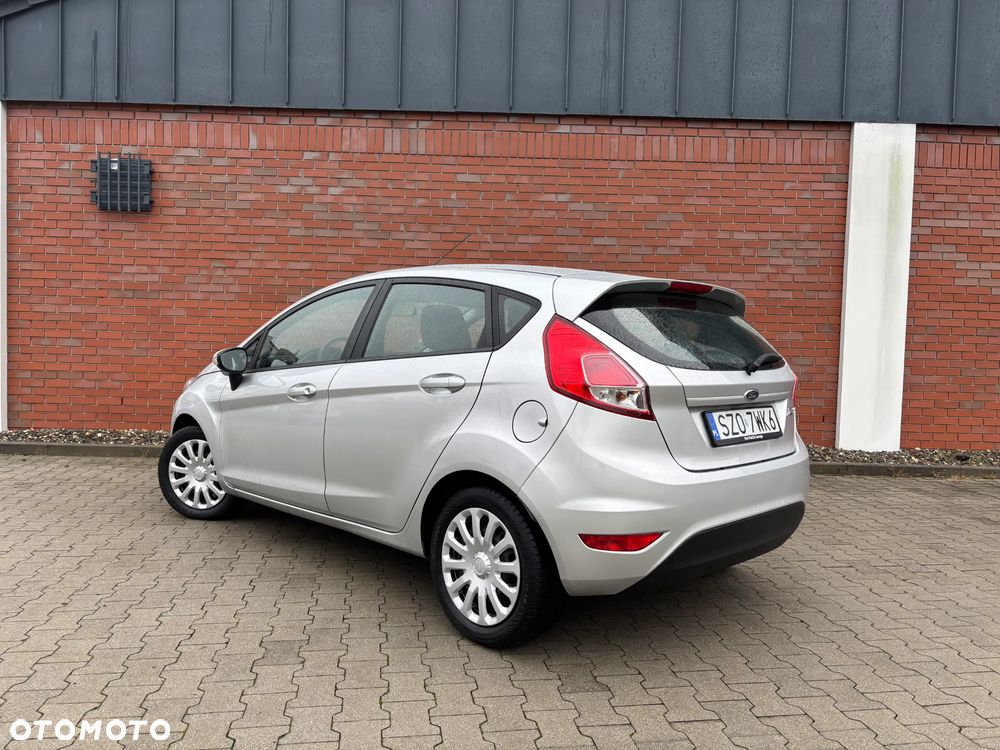 Ford Fiesta 1.25 Trend - 9