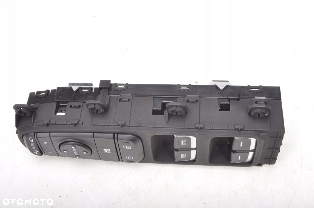 NIRO PANEL STEROWANIA SZYB LUSTEREK 93570-G5740 21 - 5