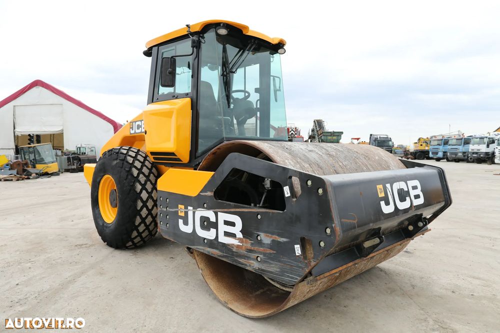 JCB JCB -VM 117 - 8